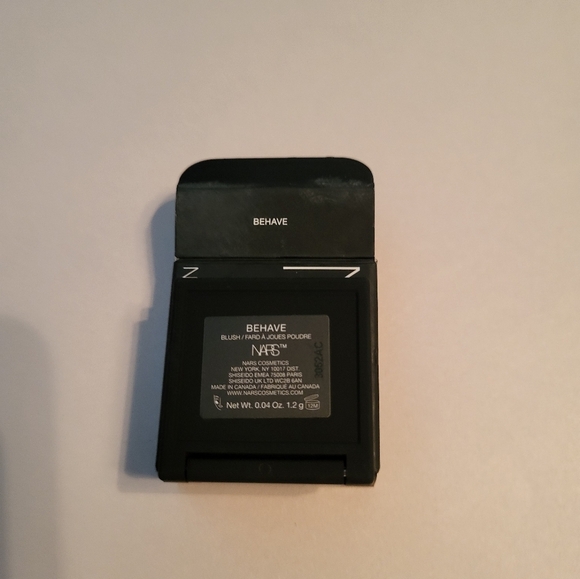NARS Blush: Behave, .04oz, NIB - Picture 3 of 3